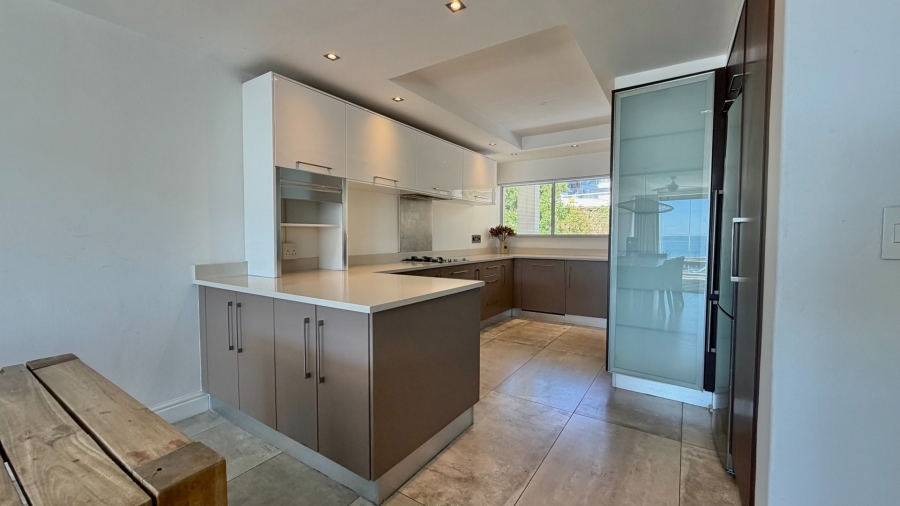 To Let 4 Bedroom Property for Rent in Gordons Bay Village Western Cape